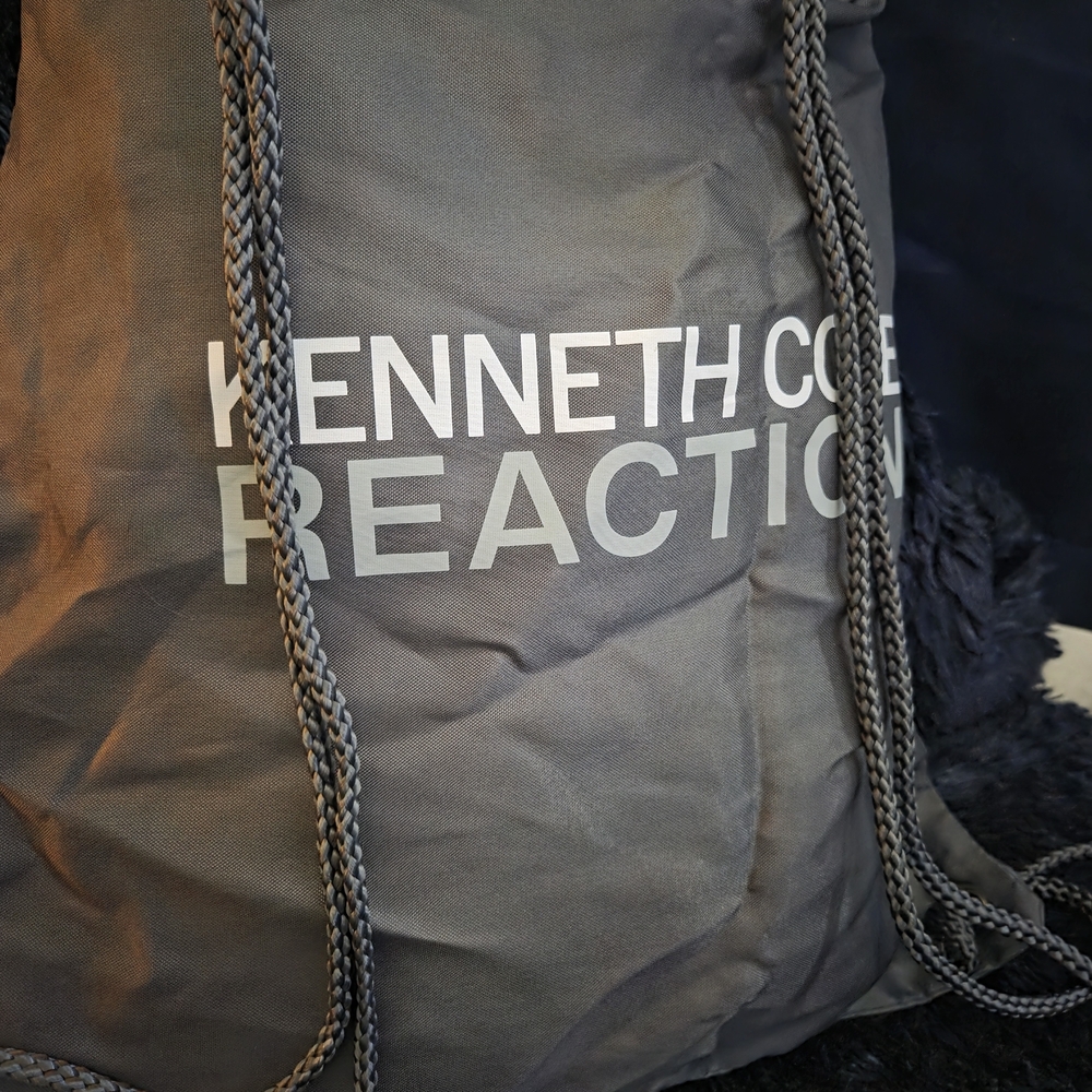 Kenneth Cole Reaction Gray Drawstring Backpack Lightweight Travel Gym Bag